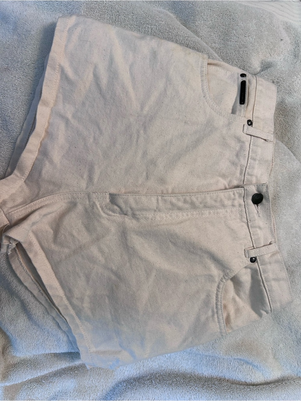 Vtg 80s Gloria Vanderbilt for Murjani High Waisted Off-White Denim Shorts Sz 12